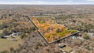 1805 Vandergriff Rd, Signal Mountain, TN 37377
