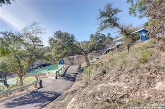 482 Dusty Saddle, Canyon Lake, TX 78133