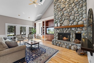 60726 Golf Village Loop, Bend, OR 97702