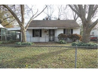 1700 Walter St, Memphis, TN 38108