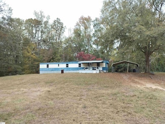 108 Snows Dr, Laurens, SC 29360