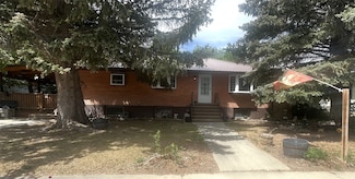 727 Granite Ave, Shelby, MT 59474