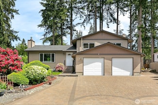13832 146th Place SE, Renton, WA 98059