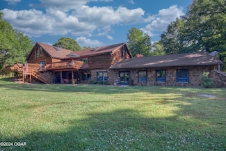 5892 W Ridge Dr, Joplin, MO 64804