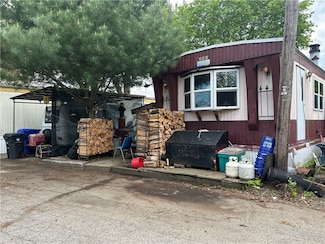 245 Manton St, Pawtucket, RI 02861