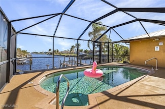 2807 Country Club Blvd, Cape Coral, FL 33904