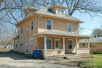 2801 Hickman Rd, Des Moines, IA 50310