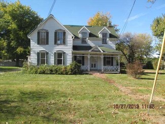 143 S Reed St, Sheffield, IL 61361