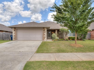 18408 Summer Grove Ave, Edmond, OK 73012