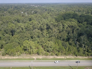 19142 Highway 90, Robertsdale, AL 36567