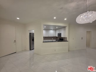 12000 Goshen Ave Unit 104, Los Angeles, CA 90049
