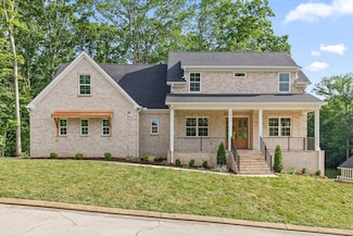 2033 Angler Dr, Soddy-Daisy, TN 37379