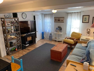 17.5 Hanson St, Dover, NH 03820
