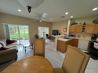 8306 Mulligan Cir Unit A, Port Saint Lucie, FL 34986