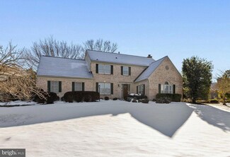 15199 Wetherburn Dr, Centreville, VA 20120