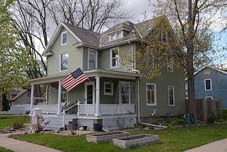301 Van Buren St, Sauk City, WI 53583