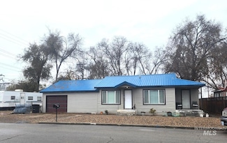 705 N 2nd St, Nyssa, OR 97913