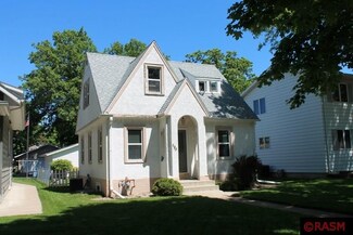 322 Blue Earth St, Mankato, MN 56001