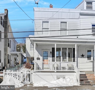 530 E Arch St, Pottsville, PA 17901