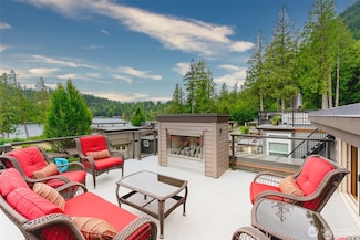 990 Lake Whatcom Blvd Unit 35, Sedro Woolley, WA 98284