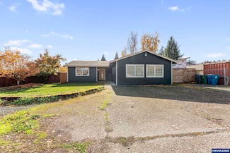 1550 Tierra Lynn Dr, Woodburn, OR 97071