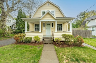 17 Montgomery St, Westfield, MA 01085