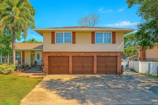 14176 86th Ave, Seminole, FL 33776