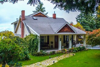 1906 Samish Way, Bellingham, WA 98229