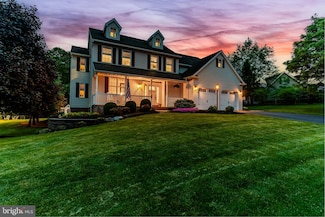 31 Silver Maple Dr, Boiling Springs, PA 17007