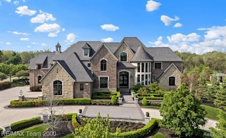 49350 Chianti Dr, Northville, MI 48167