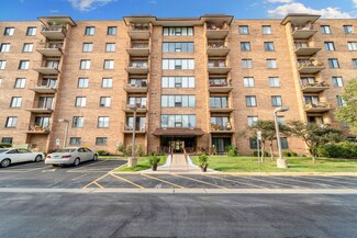 1777 W Crystal Ln Unit 309, Mount Prospect, IL 60056