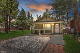 964 Pine Ln, Big Bear City, CA 92314