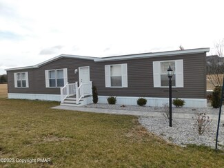 120 Fawn Valley Rd, Stroudsburg, PA 18360
