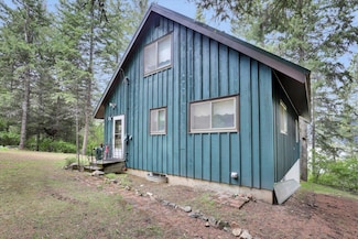 4134 Pebble Beach Rd, Loon Lake, WA 99148