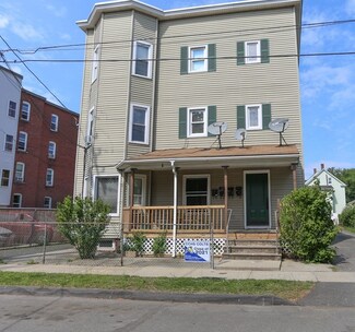 16 Olivine St, Chicopee, MA 01013