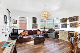 1225 Euclid Ave Unit 3, Miami Beach, FL 33139