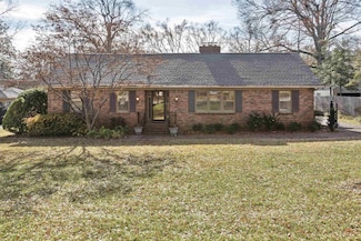 4867 Barfield Rd, Memphis, TN 38117