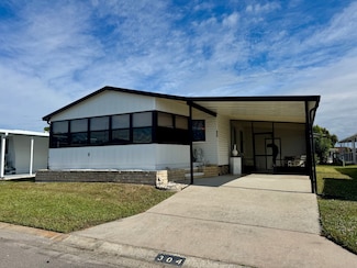 304 Apricot St, Bradenton, FL 34207