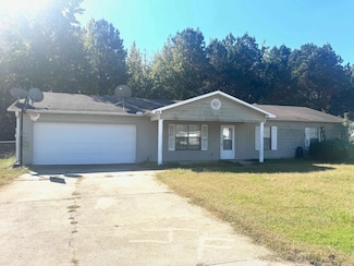 106 Maplewood Dr, Benton, AR 72015