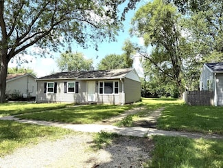 30 Gilbert Terrace, Machesney Park, IL 61115