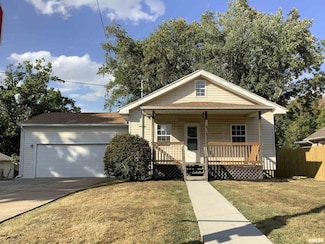 801 E Toledo Ave, Peoria Heights, IL 61616