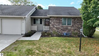 110 Apricot Ln, Mount Pleasant, MI 48858