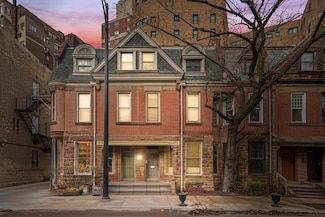 2113 N Clark St, Chicago, IL 60614