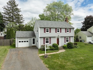 36 Thomas Dr, West Springfield, MA 01089