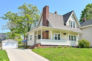 7420 W Garfield Ave, Milwaukee, WI 53213