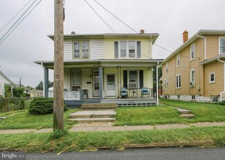 2933 Canby St, Harrisburg, PA 17103