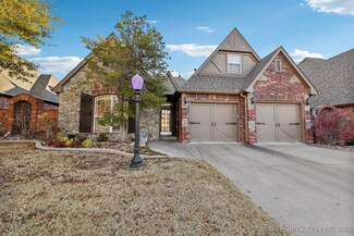 9019 N 100th Ave E, Owasso, OK 74055