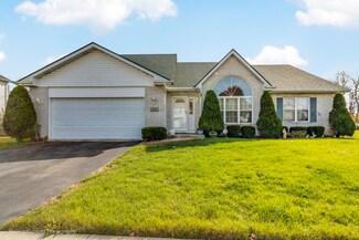 904 Mary Byrne Dr, Sauk Village, IL 60411