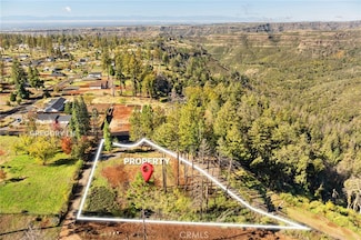 6470 Gregory Ln, Paradise, CA 95969