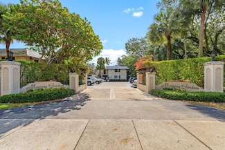 8609 SW 68th Ct Unit 3, Pinecrest, FL 33156
